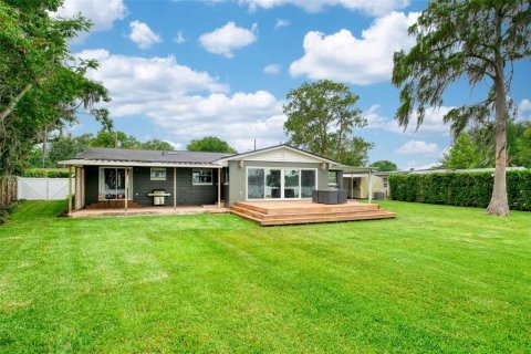 House in Orlando, Florida 3 bedrooms, 148.83 sq.m. № 2150208 - photo 23