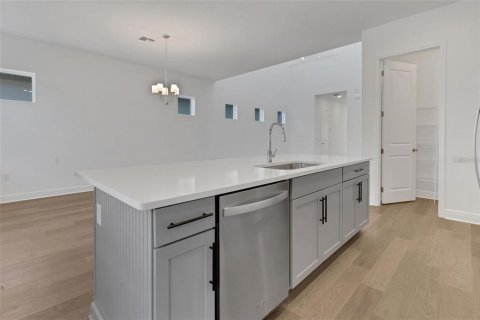 Villa ou maison à louer à Orlando, Floride: 3 chambres, 199.74 m2 № 2413888 - photo 25
