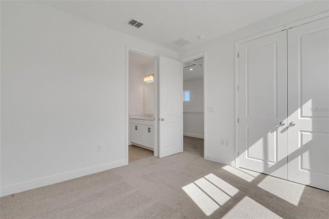 Villa ou maison à louer à Orlando, Floride: 3 chambres, 199.74 m2 № 2413888 - photo 15