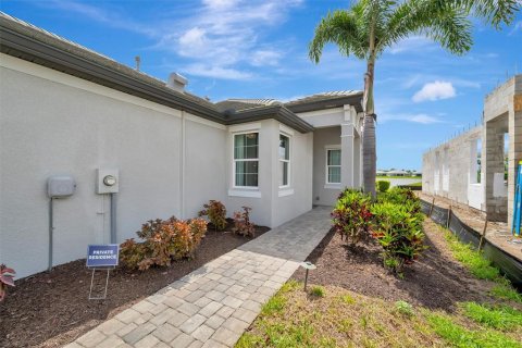 Villa ou maison à vendre à Bradenton, Floride: 2 chambres, 134.89 m2 № 2142195 - photo 19