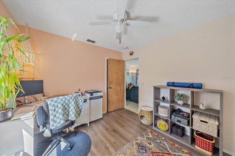 House in Sarasota, Florida 3 bedrooms, 123.93 sq.m. № 1824688 - photo 27