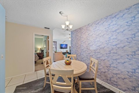 House in Sarasota, Florida 3 bedrooms, 123.93 sq.m. № 1824688 - photo 11