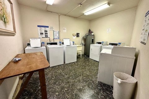 Купить кондоминиум в Дирфилд-Бич, Флорида 4 комнаты, 111.48м2, № 2083759 - фото 21