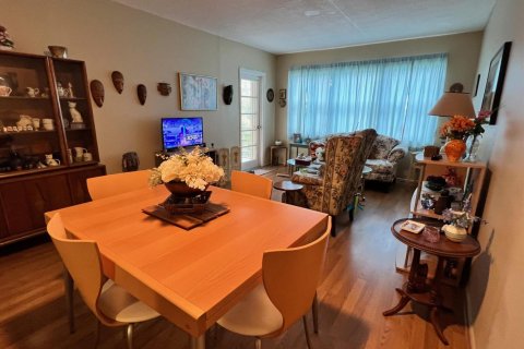 Купить кондоминиум в Дирфилд-Бич, Флорида 4 комнаты, 111.48м2, № 2083759 - фото 13