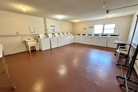 Купить кондоминиум в Дирфилд-Бич, Флорида 4 комнаты, 111.48м2, № 2083759 - фото 20