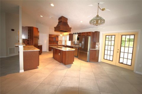 Villa ou maison à louer à North Port, Floride: 3 chambres, 157.93 m2 № 2345353 - photo 3