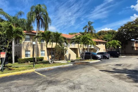 Квартира в Корал-Спрингс, Флорида 2 спальни, 1584.17м2 № 2036451