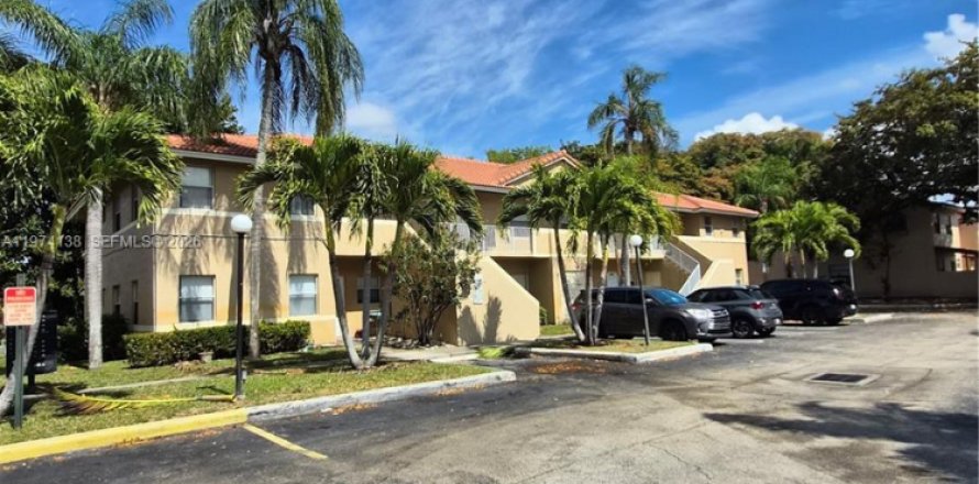 Квартира в Корал-Спрингс, Флорида 2 спальни, 1584.17м2 № 2036451