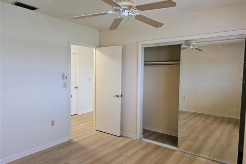 Apartment in Madeira Beach, Florida 2 bedrooms, 79.43 sq.m. № 2227812 - photo 13