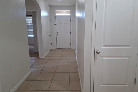 Villa ou maison à vendre à Ocala, Floride: 4 chambres, 169.73 m2 № 2419856 - photo 2