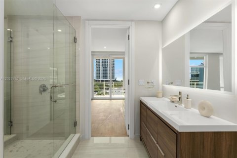 Condo in Fort Lauderdale, Florida, 2 bedrooms  № 2083109 - photo 5