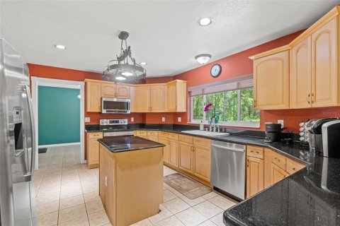 House in Brooksville, Florida 5 bedrooms, 289.48 sq.m. № 1725504 - photo 24