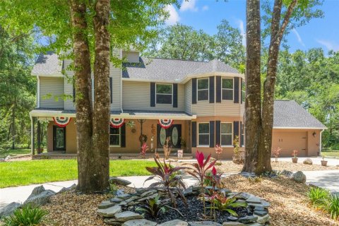 House in Brooksville, Florida 5 bedrooms, 289.48 sq.m. № 1725504 - photo 2