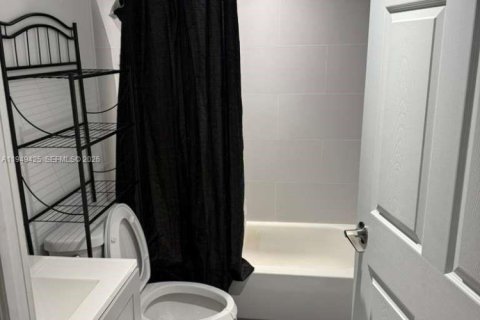 Снять в аренду кондоминиум в Хомстед, Флорида 2 спальни, 76.37м2, № 2005173 - фото 2