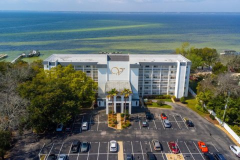 Condo in Destin, Florida, 1 bedroom  № 590267 - photo 1