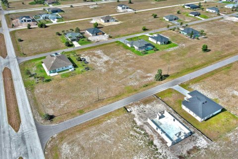 Terrain à vendre à Cape Coral, Floride № 1958990 - photo 18