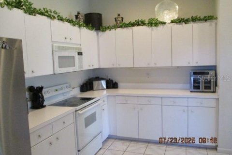 House in Polk City, Florida 2 bedrooms, 150.32 sq.m. № 1854409 - photo 18