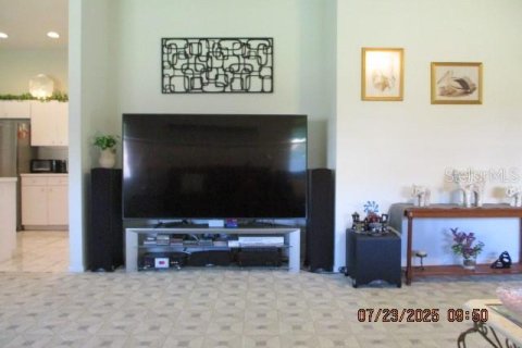 House in Polk City, Florida 2 bedrooms, 150.32 sq.m. № 1854409 - photo 27