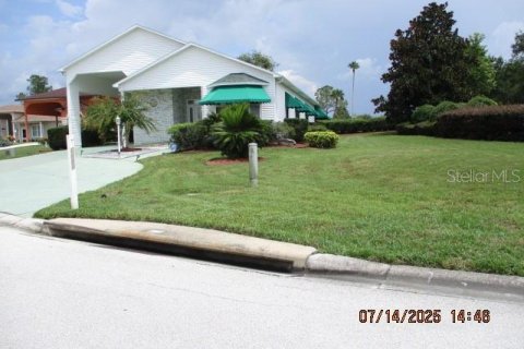 House in Polk City, Florida 2 bedrooms, 150.32 sq.m. № 1854409 - photo 2
