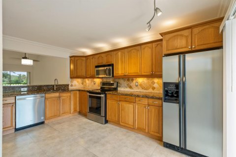 Condo in Boca Raton, Florida, 2 bedrooms № 2399977 - photo 4