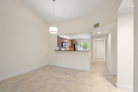 Condo in Boca Raton, Florida, 2 bedrooms № 2399977 - photo 22