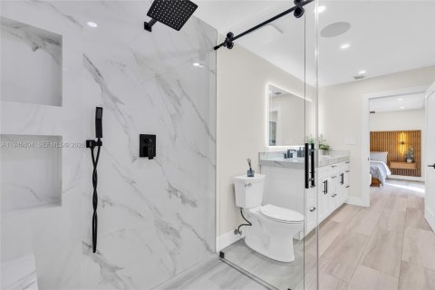 House in Plantation, Florida 3 bedrooms, 142.14 sq.m. № 2004453 - photo 20