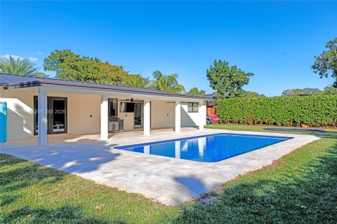 House in Plantation, Florida 3 bedrooms, 142.14 sq.m. № 2004453 - photo 28