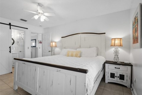 Villa ou maison à vendre à New Smyrna Beach, Floride: 3 chambres, 129.13 m2 № 1912530 - photo 24