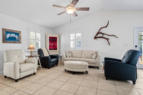 Villa ou maison à vendre à New Smyrna Beach, Floride: 3 chambres, 129.13 m2 № 1912530 - photo 14