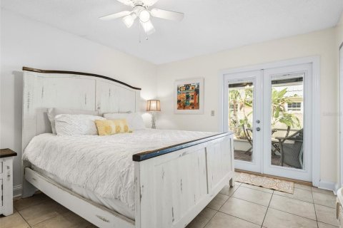 Villa ou maison à vendre à New Smyrna Beach, Floride: 3 chambres, 129.13 m2 № 1912530 - photo 23