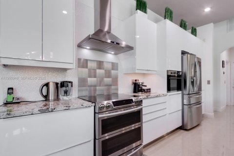 Villa ou maison à louer à Weston, Floride: 5 chambres, 255.48 m2 № 2023911 - photo 20