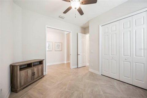 House in Venice, Florida 4 bedrooms, 209.22 sq.m. № 1803845 - photo 19