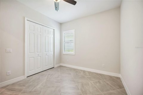 House in Venice, Florida 4 bedrooms, 209.22 sq.m. № 1803845 - photo 20