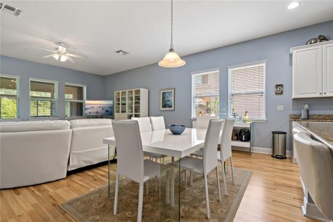 Casa en venta en Tampa, Florida, 3 dormitorios, 181.35 m2 № 1685431 - foto 9