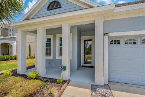 Casa en venta en Tampa, Florida, 3 dormitorios, 181.35 m2 № 1685431 - foto 2