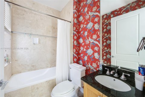 Снять в аренду виллу или дом в Майами, Флорида 5 спален, 381.46м2, № 2051911 - фото 13