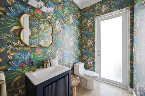 Снять в аренду виллу или дом в Майами, Флорида 5 спален, 381.46м2, № 2051911 - фото 15