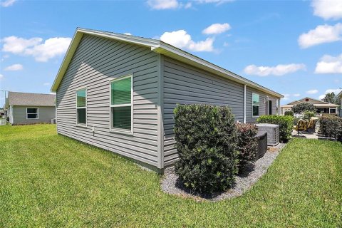 House in The Villages, Florida 2 bedrooms, 99.13 sq.m. № 1847359 - photo 25