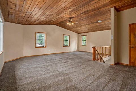 House in Brooksville, Florida 2 bedrooms, 212.56 sq.m. № 2217093 - photo 28