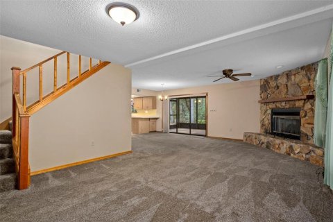 House in Brooksville, Florida 2 bedrooms, 212.56 sq.m. № 2217093 - photo 12