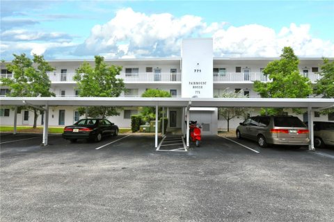 Copropriété à vendre à Sarasota, Floride: 2 chambres, 81.94 m2 № 1053946 - photo 2