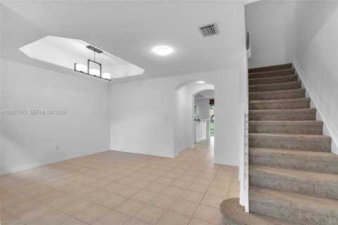 Townhouse in Dania Beach, Florida 2 bedrooms, 128.11 sq.m. № 2265873 - photo 16