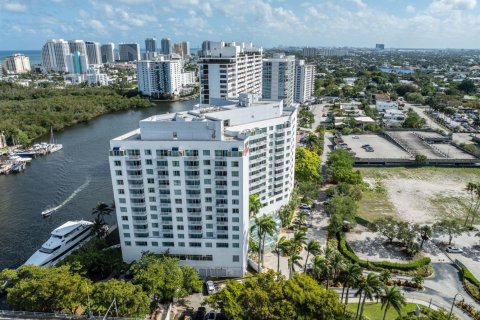 Copropriété à vendre à Fort Lauderdale, Floride: 2 chambres, 77.67 m2 № 2245864 - photo 28