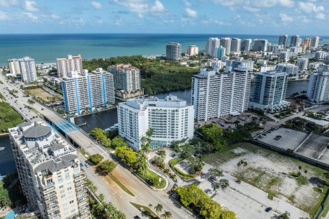 Copropriété à vendre à Fort Lauderdale, Floride: 2 chambres, 77.67 m2 № 2245864 - photo 21