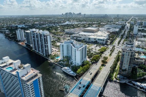 Copropriété à vendre à Fort Lauderdale, Floride: 2 chambres, 77.67 m2 № 2245864 - photo 8