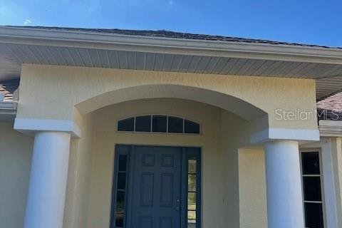 House in North Port, Florida 3 bedrooms, 197.7 sq.m. № 2206236 - photo 3