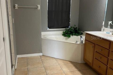 House in North Port, Florida 3 bedrooms, 197.7 sq.m. № 2206236 - photo 13