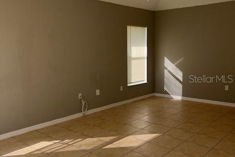 House in North Port, Florida 3 bedrooms, 197.7 sq.m. № 2206236 - photo 9