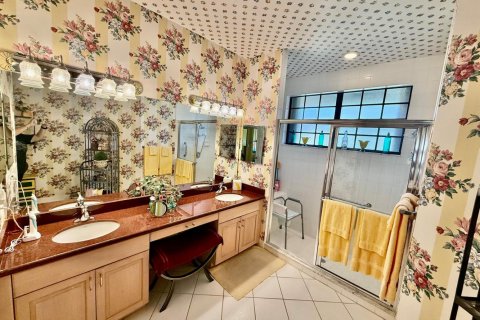 Купить кондоминиум в Бойнтон-Бич, Флорида 8 комнат, 162.58м2, № 2185192 - фото 17
