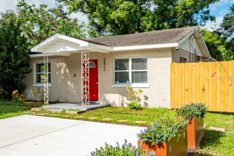 Casa en Tampa, Florida 3 dormitorios, 91.97 m2 № 2369190